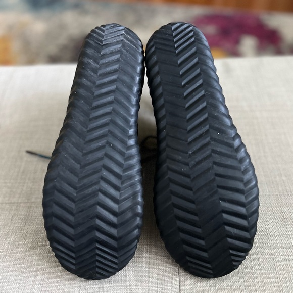 NWT Sorel Women’s Out N About Buffalo Plaid Booties - Picture 6 of 10